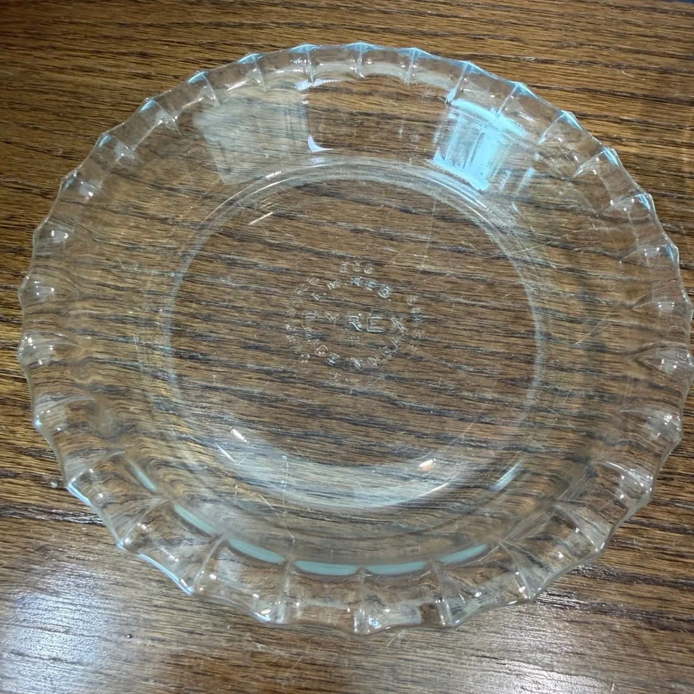 Pyrex set three